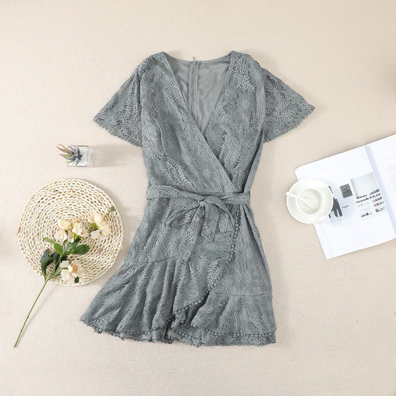 Stunncal V-Neck Belt Floral Dress