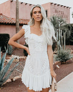 Stunncal Lace Pleated Ruffle One-Shoulder Dress
